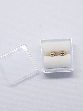 NEW 14kt yellow gold ball minimalist post earrlings
